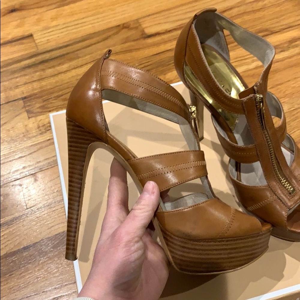 Michael Kors Berkeley Platform Sandals Size 7 - image 6
